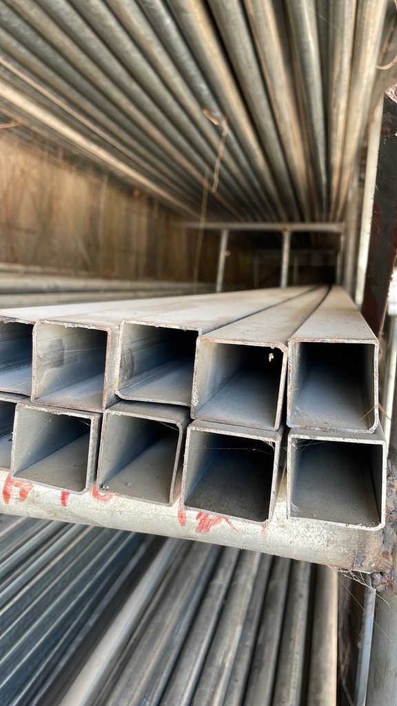 TUBO ESTRUCTURAL 1-1/2X1-1/2 CH16 GALVANIZADO