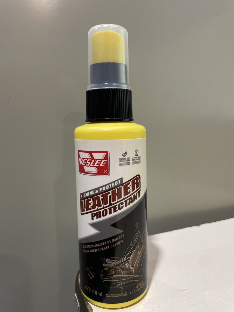 VESLEE ARMOROL MEDIANO LEATHER PROTECTANT 