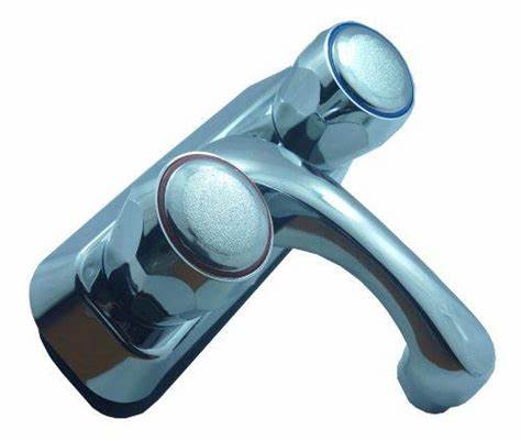 [GSH-401P] LLAVE DOBLE METALICO PARA LAVADO DOBERMAN GSH-401P
