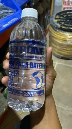 [96109] AGUA P/BATERIA STRONG EN 1/4