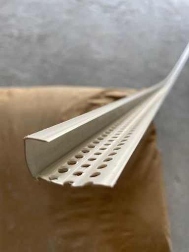 [41271] ESQUINERO PLASTICO PARA TABLA YESO TIPO J 2.1/2X2.1/2 10PIE