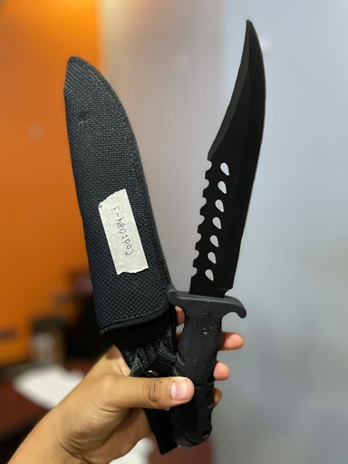 [084-3] CUCHILLO COLOR NEGRO 038A