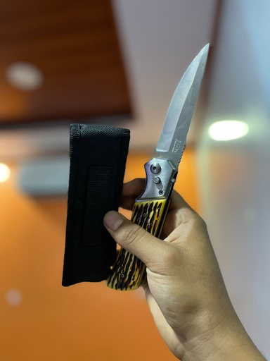 [A558] CUCHILLA NAVAJA AMARILLA A558